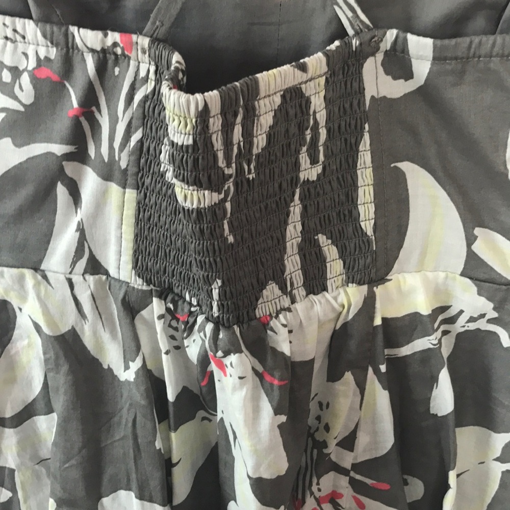 AEO Hibiscus Ruffle Dress - Picture 8 of 8